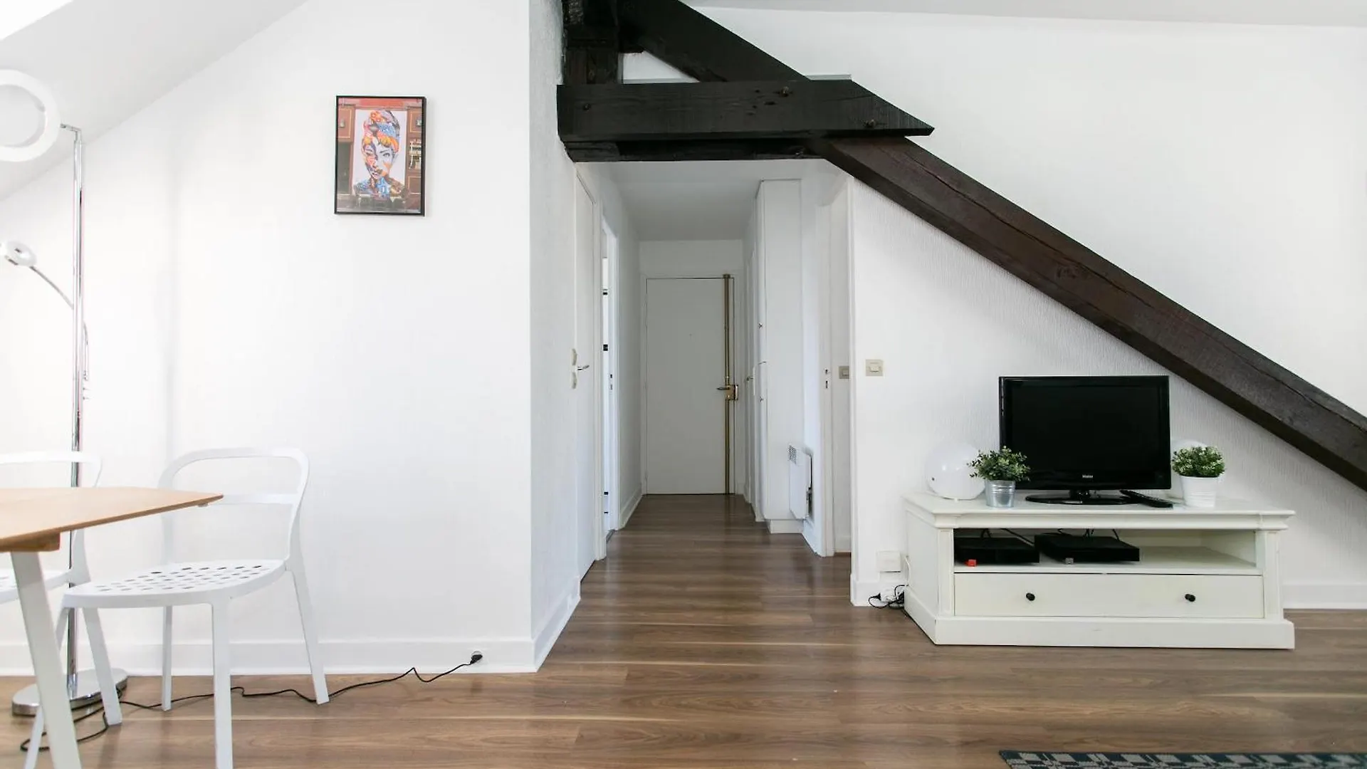 Upper 1Br Paris Cozy Lägenhet
