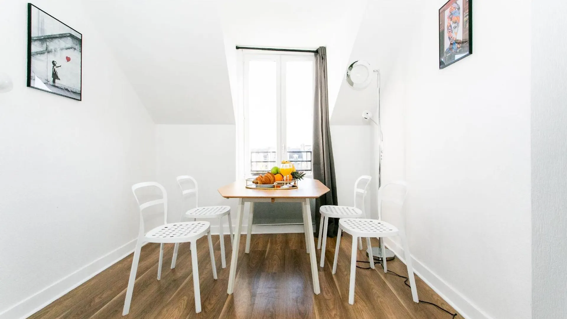 Upper 1Br Paris Cozy Lägenhet